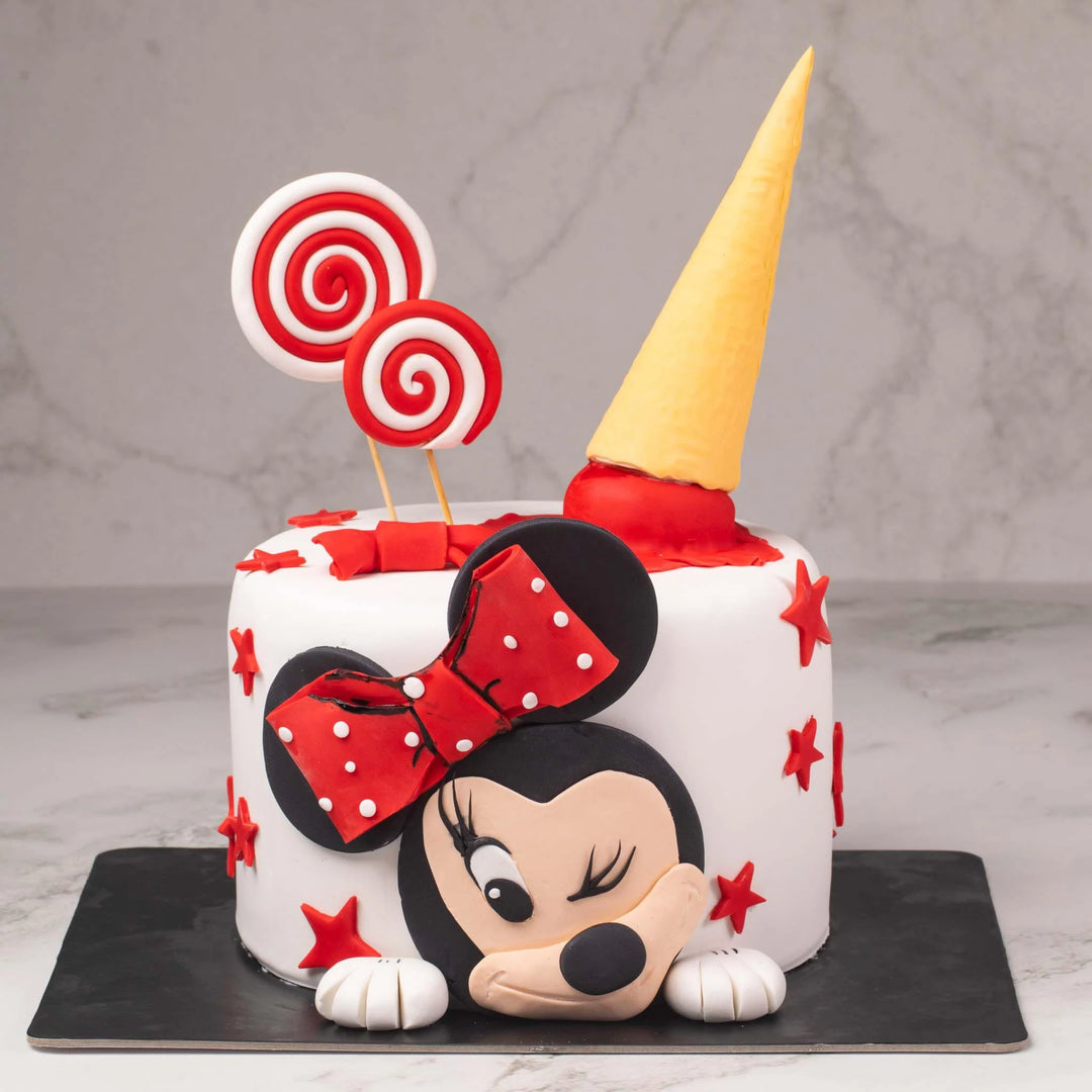 Minnie Mouse Face Cake
