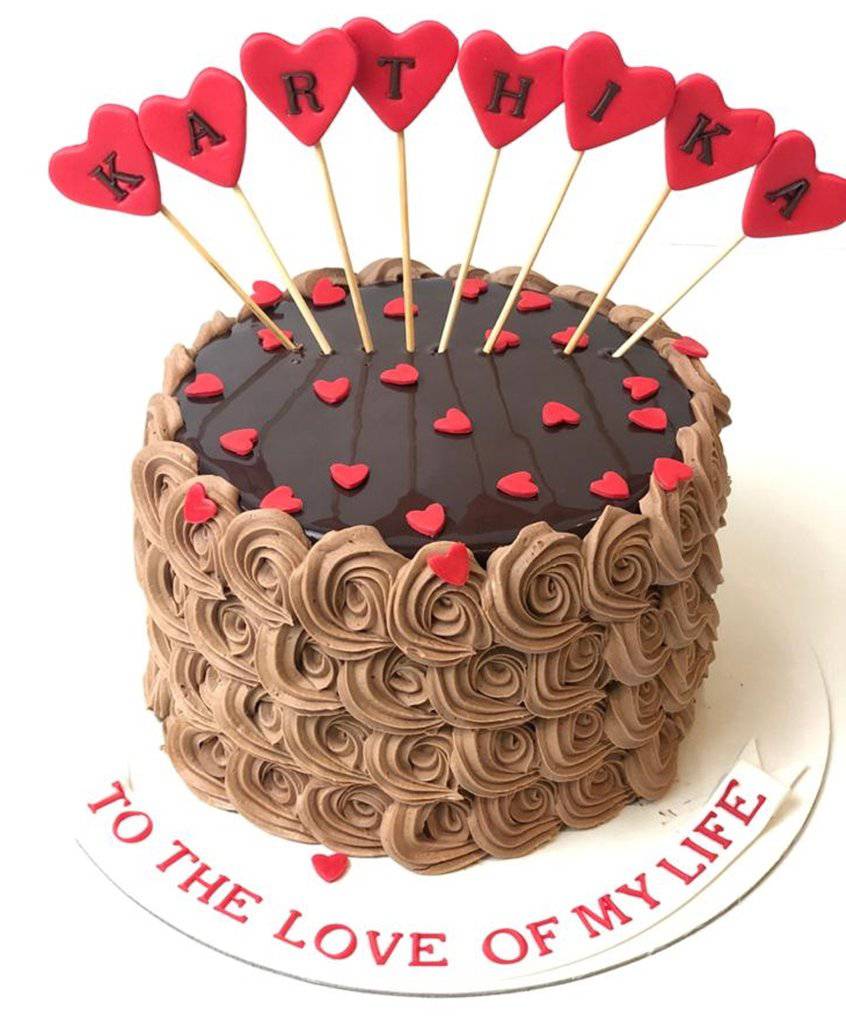 Fudgy Moist Chocolate Cake