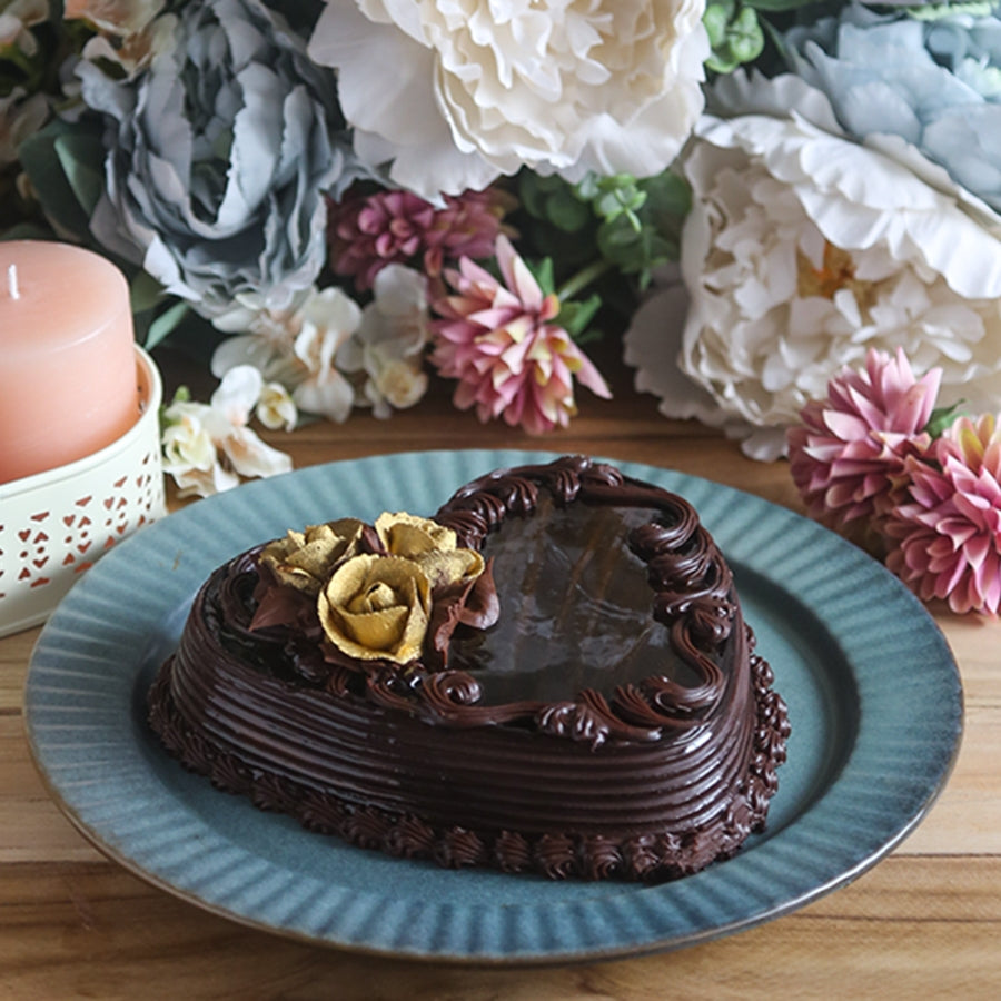 Heart Rosette Chocolate Cake