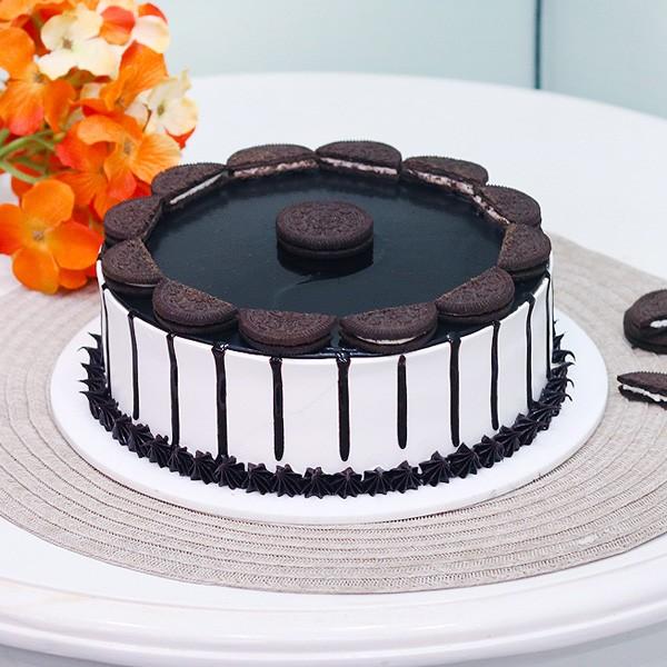 Delicious Oreo Cake